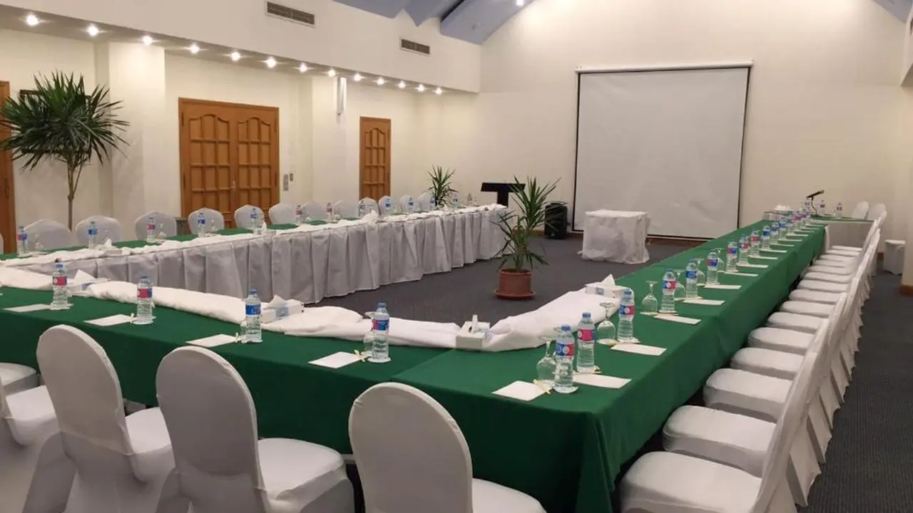 الفندق دوم مارينا - العين السخنة